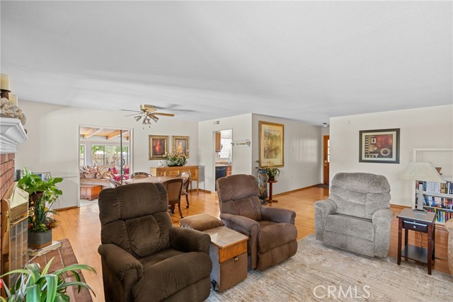 Detail Gallery Image 4 of 49 For 3470 Flower St, Santa Maria,  CA 93455 - 4 Beds | 2 Baths