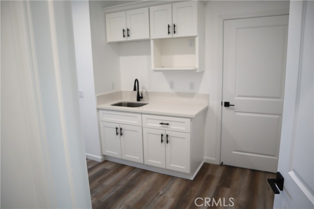 8600 Ironwood Avenue, California City CA: https://media.crmls.org/medias/09a81973-f25e-4b35-b009-f61a9055df51.jpg