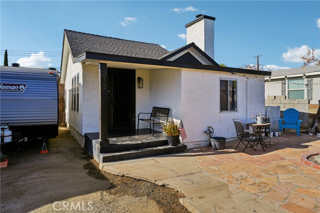 313 N 3rd St, Banning CA: https://media.crmls.org/medias/09a822b4-27e0-4fe8-9aaf-4d46ccbd8dfc.jpg