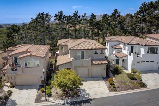 Detail Gallery Image 55 of 61 For 117 Village Cir, Pismo Beach,  CA 93449 - 3 Beds | 2/1 Baths