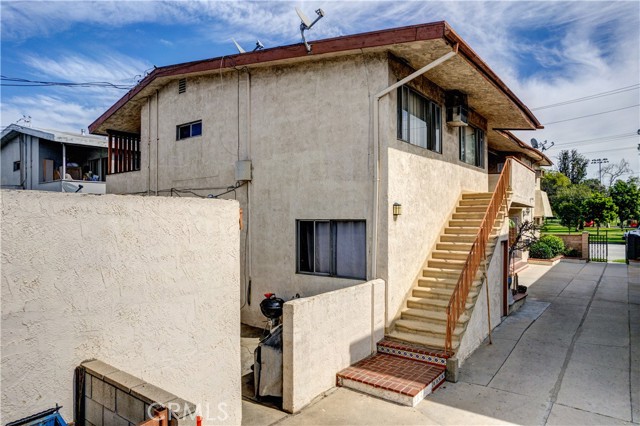 Detail Gallery Image 6 of 28 For 10919 Pioneer Bld, Santa Fe Springs,  CA 90670 - – Beds | – Baths