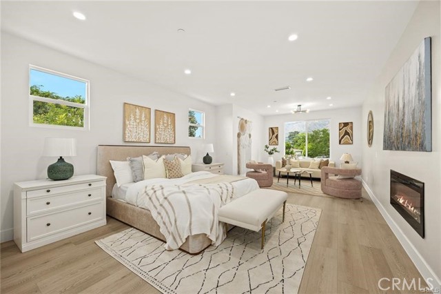 Detail Gallery Image 18 of 26 For 3815 Sycamore St, Pasadena,  CA 91107 - 5 Beds | 5/1 Baths