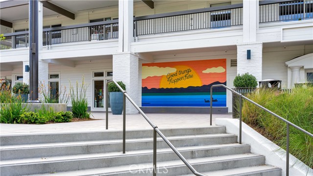 65 Pinewood, Irvine CA: https://media.crmls.org/medias/09aa286b-6837-42f5-87ca-e867a24d99d5.jpg