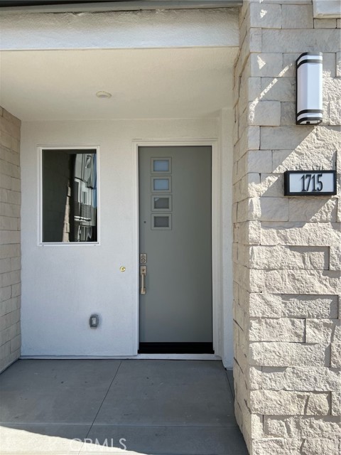 Detail Gallery Image 3 of 46 For 1715 W Cara Dr, Anaheim,  CA 92805 - 4 Beds | 3/1 Baths
