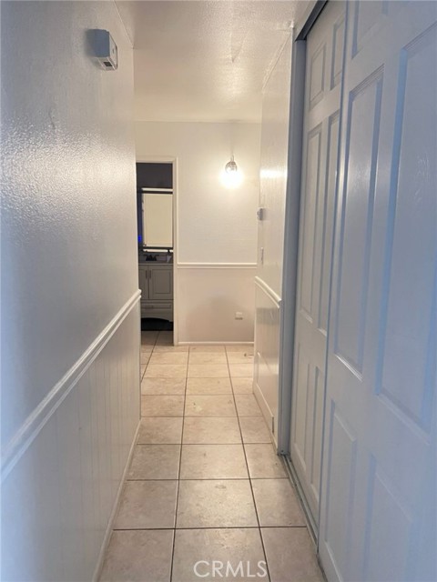 Detail Gallery Image 8 of 10 For 6848 Holbrook Way, Riverside,  CA 92504 - 4 Beds | 2 Baths