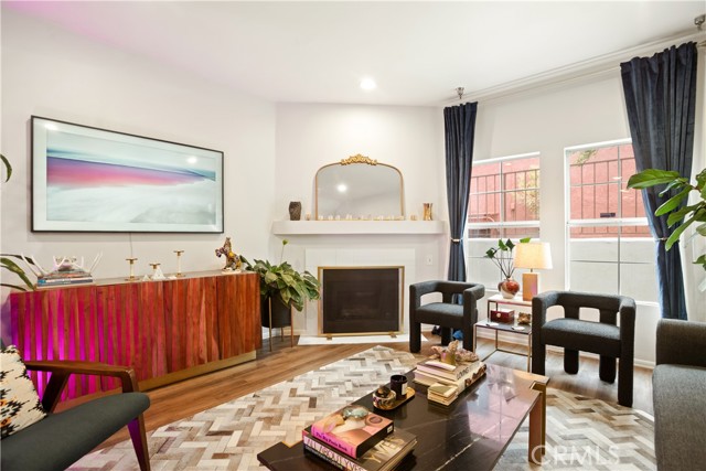 716 Maltman Avenue, Los Angeles CA: https://media.crmls.org/medias/09ab43da-9ff6-4090-a971-d6756c798126.jpg