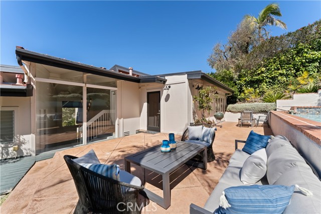 Detail Gallery Image 41 of 46 For 1961 San Remo Dr, Laguna Beach,  CA 92651 - 3 Beds | 2/1 Baths