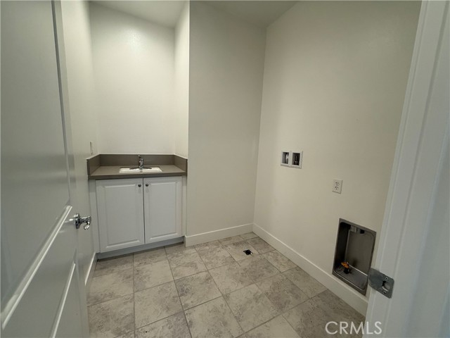 19256 Merryweather Drive, Canyon Country CA: https://media.crmls.org/medias/09ac7958-327c-48a1-8bac-a1660bca4774.jpg