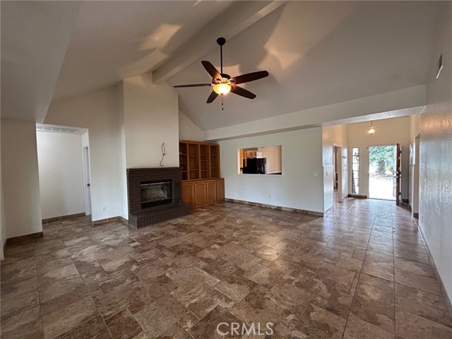 Detail Gallery Image 9 of 54 For 18149 Varden Dr, Madera,  CA 93638 - 3 Beds | 2 Baths