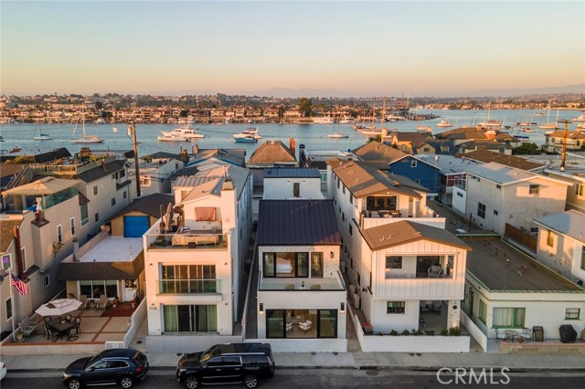 Image 2 for 916 W Balboa Blvd, Newport Beach, CA 92661