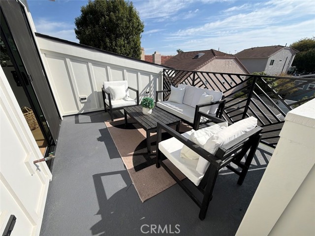 110 S Irena Avenue, Redondo Beach, California 90277, 3 Bedroom Bedrooms, 0 ,4 BathroomBathrooms,Residential,For Sale,S Irena,0,SB26113888 110 S Irena Avenue, Redondo Beach, California 90277, 3 Bedroom Bedrooms, 0 ,4 BathroomBathrooms,Residential,For Sale,S Irena,0,SB26113888