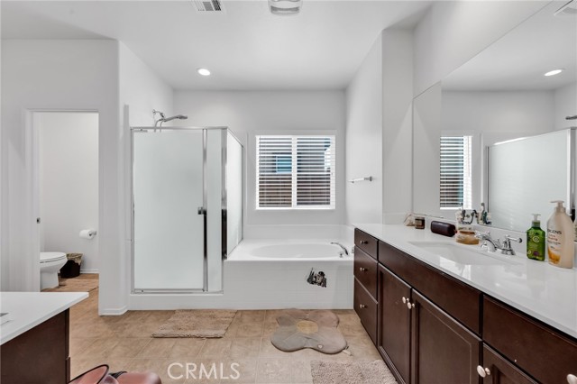 16252 Gibson Street, Victorville CA: https://media.crmls.org/medias/09aff2ef-931a-4104-ae4c-4d03ce1b86d1.jpg