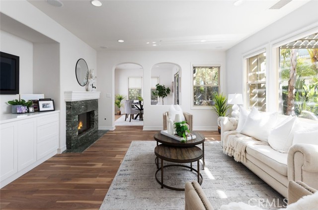26 Via Fontibre, San Clemente CA: https://media.crmls.org/medias/09b08eb7-3d09-4236-8426-206efb7c71d4.jpg