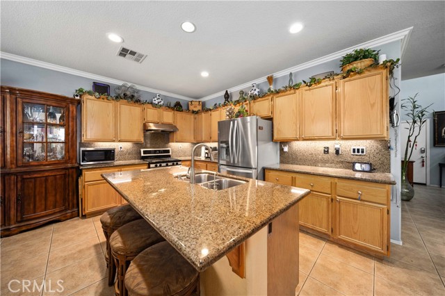 28314 Roman Court, Saugus CA: https://media.crmls.org/medias/09b1b72b-0a8a-4fb3-a5c2-9be0b3640e4d.jpg