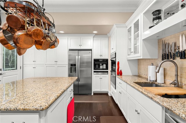 2176 Bidwell Avenue, Chico CA: https://media.crmls.org/medias/09b26179-909e-4cfc-9203-f204caeeacf2.jpg