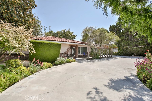 9322 Stanford Avenue, Garden Grove CA: https://media.crmls.org/medias/09b26e36-e321-40bb-9db5-7df7c7e8c935.jpg