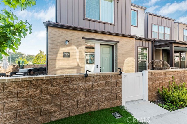 215 Red Brick Drive, 1 photo 3