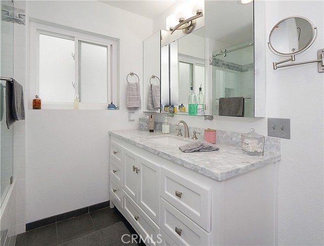 320 Catalina Avenue, Redondo Beach, California 90277, 2 Bedrooms Bedrooms, ,3 BathroomsBathrooms,Residential,Sold,Catalina,PV22020552