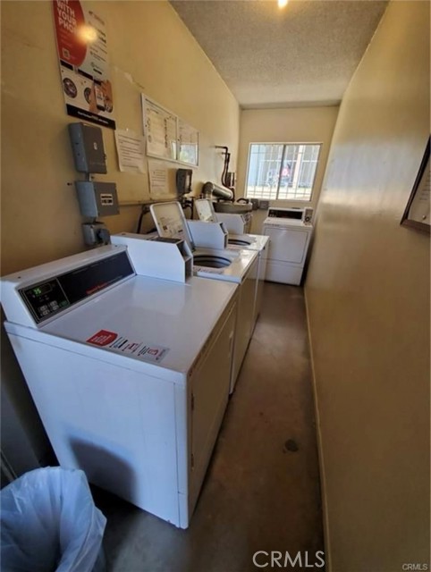 3510 Elm Avenue, Long Beach CA: https://media.crmls.org/medias/09b52574-86ae-4778-ae2c-3db0ab9ea400.jpg