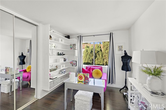 28 Mykonos, Laguna Niguel CA: https://media.crmls.org/medias/09b58753-4d71-46db-b598-10ff03bf3240.jpg