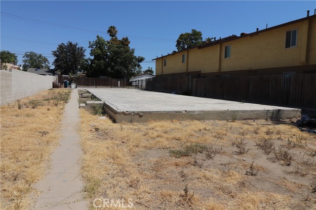 Detail Gallery Image 7 of 13 For 1408 Monterey St, Bakersfield,  CA 93305 - – Beds | – Baths