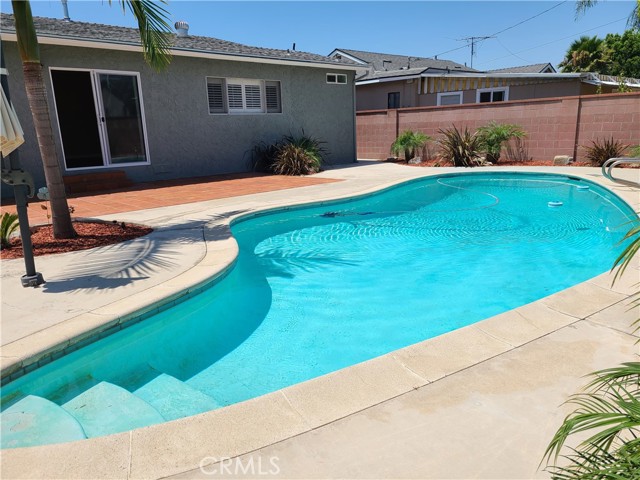 Image 2 for 6323 Michelson St, Lakewood, CA 90713