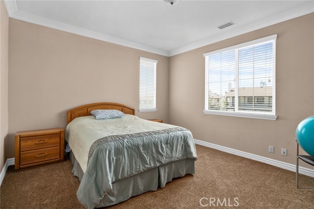 13812 Breeders Cup Drive, Rancho Cucamonga CA: https://media.crmls.org/medias/09b5bca4-67eb-4e52-a634-b01b138ee43c.jpg
