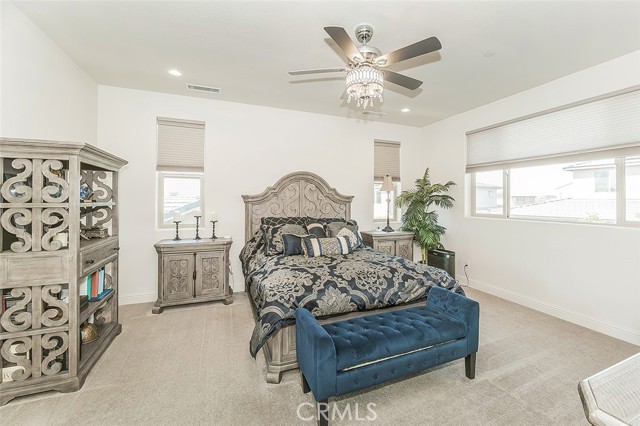 Image 29 of 75 For 877 Treasure Hills