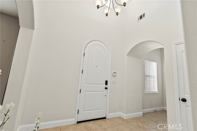 1283 Hollysprings Lane, Santa Maria CA: https://media.crmls.org/medias/09b67646-5082-44d5-b862-590be416c61b.jpg