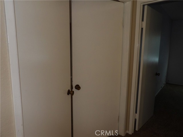 2175 Aspenwood Court, San Bernardino CA: https://media.crmls.org/medias/09b6772e-4286-4367-b1a7-ad509d24fb92.jpg