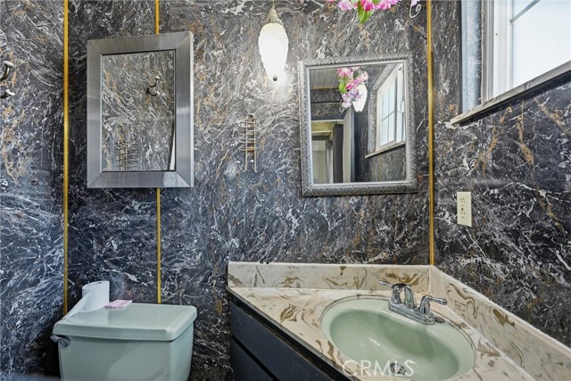 Detail Gallery Image 16 of 39 For 12762 Shoreview Dr, Clearlake Oaks,  CA 95423 - 2 Beds | 2 Baths