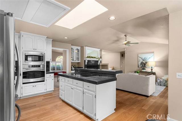 12 Smith Brothers Court, Chico CA: https://media.crmls.org/medias/09b7951e-355e-41a8-8e16-a14c671dfa3c.jpg