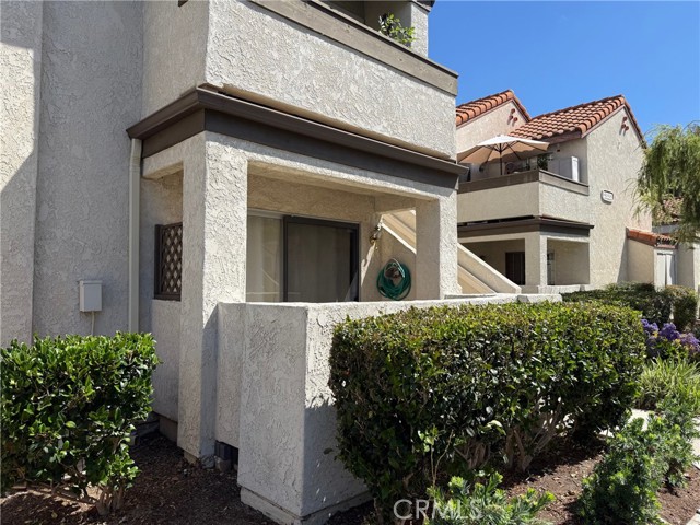 26205 La Real, Mission Viejo CA: https://media.crmls.org/medias/09b80b37-f0b6-4b56-a9f9-9882d432f5eb.jpg