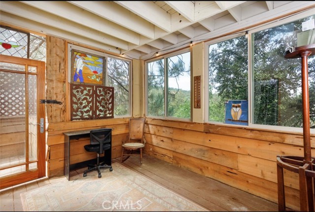 Detail Gallery Image 29 of 32 For 1023 Sandalwood Dr, Lake Arrowhead,  CA 92352 - 3 Beds | 2/1 Baths