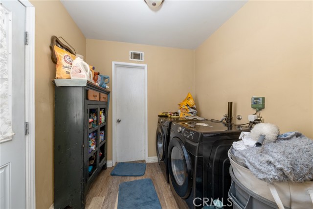 Detail Gallery Image 14 of 28 For 526 Sonora St, San Bernardino,  CA 92404 - 3 Beds | 2 Baths