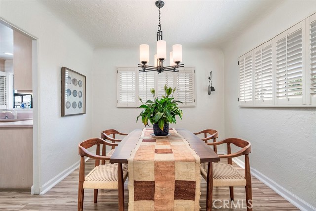 143 Roycroft Avenue, Long Beach CA: https://media.crmls.org/medias/09b9a8fc-fb3a-451c-af32-4e9476afa06b.jpg