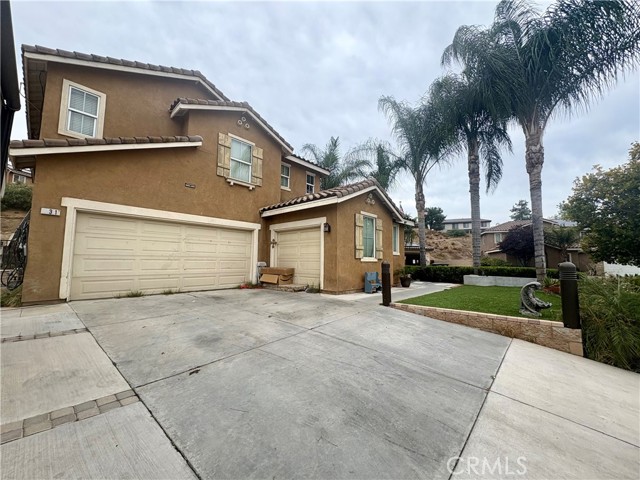 Detail Gallery Image 3 of 3 For 131 Quartz Ln, Perris,  CA 92570 - 5 Beds | 2/1 Baths