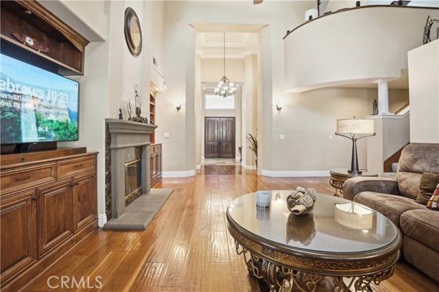 Detail Gallery Image 32 of 69 For 27139 Crystal Springs, Canyon Country,  CA 91387 - 4 Beds | 2/1 Baths