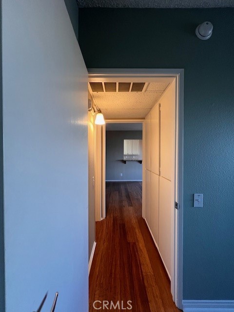 Detail Gallery Image 14 of 16 For 622 S Barrington #302,  Los Angeles,  CA 90049 - 1 Beds | 2 Baths