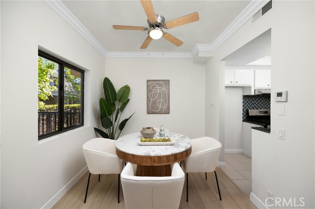 Detail Gallery Image 9 of 27 For 222 S Catalina Ave #8,  Pasadena,  CA 91106 - 3 Beds | 3/1 Baths