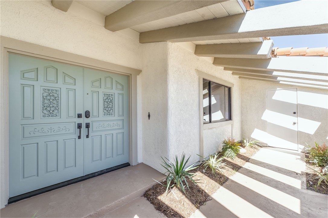 Detail Gallery Image 3 of 26 For 25881 San Marino Ln, Hemet,  CA 92544 - 3 Beds | 2/1 Baths