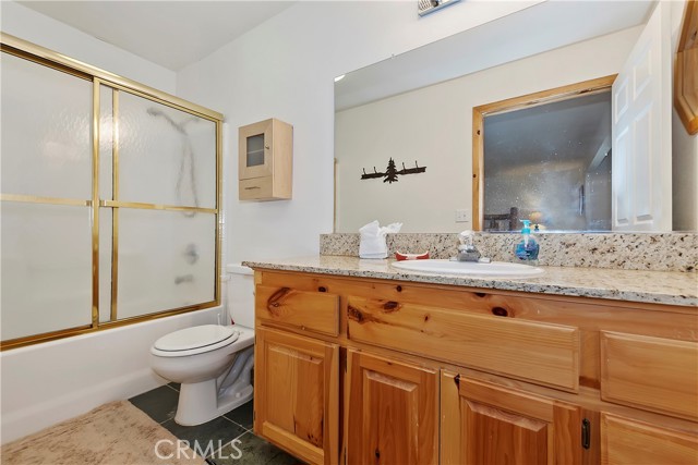 Detail Gallery Image 19 of 31 For 1394 La Crescenta Dr, Big Bear City,  CA 92314 - 3 Beds | 2 Baths