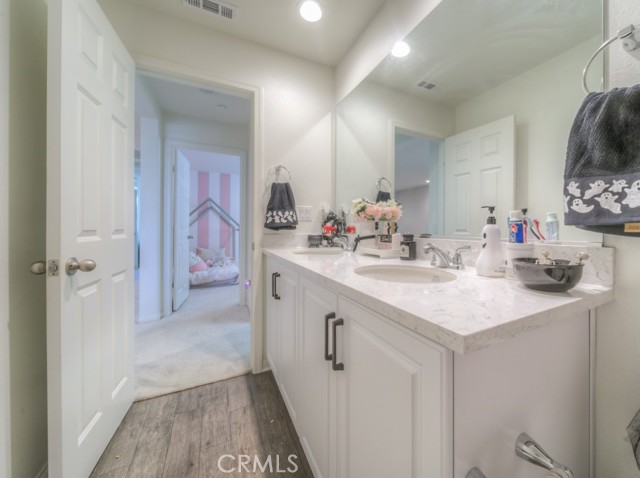 Detail Gallery Image 16 of 71 For 3545 Mill Creek Dr, Perris,  CA 92570 - 5 Beds | 2/1 Baths