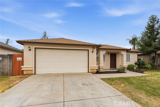 Detail Gallery Image 4 of 43 For 1588 Michoacan Ct, Madera,  CA 93638 - 4 Beds | 2 Baths