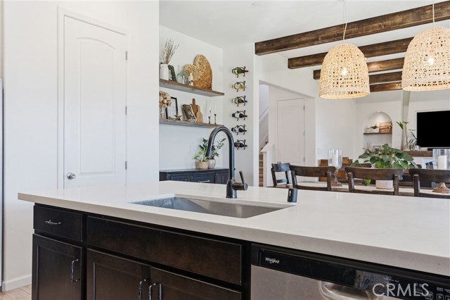 Detail Gallery Image 18 of 59 For 588 Overstone Ave, Madera,  CA 93636 - 5 Beds | 2/1 Baths