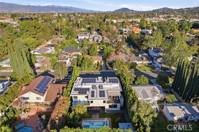 Detail Gallery Image 48 of 48 For 4545 Stern Ave, Sherman Oaks,  CA 91423 - 6 Beds | 5/1 Baths