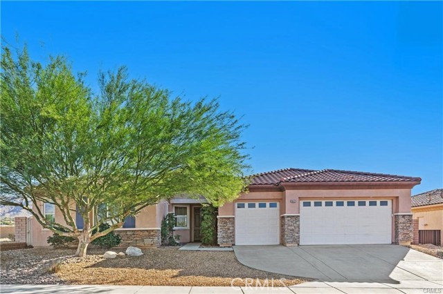 Detail Gallery Image 1 of 20 For 10512 Aurora Pl, Desert Hot Springs,  CA 92240 - 4 Beds | 2/1 Baths