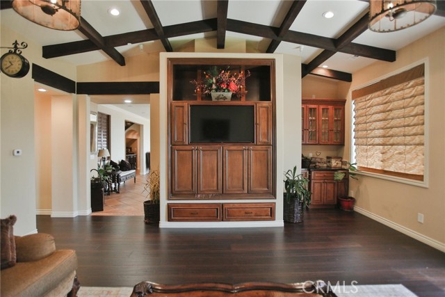 Detail Gallery Image 19 of 60 For 14625 Stageline Ln, Fontana,  CA 92336 - 5 Beds | 4/1 Baths
