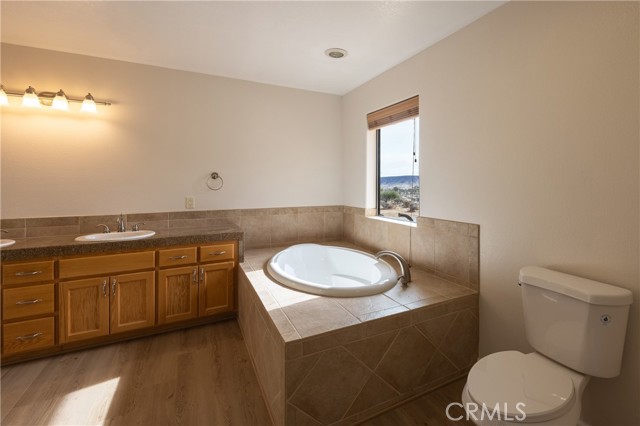 Detail Gallery Image 24 of 47 For 2310 Cottontail Rd, Pioneertown,  CA 92268 - 3 Beds | 3 Baths