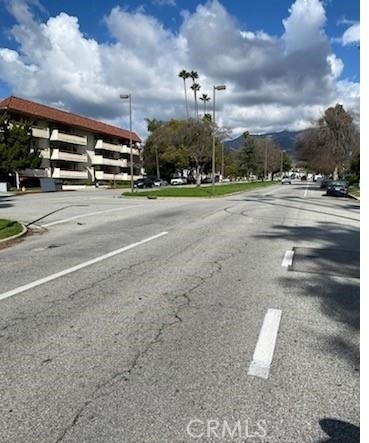 Detail Gallery Image 2 of 27 For 125 S Sierra Madre Bld #304,  Pasadena,  CA 91107 - 2 Beds | 2 Baths